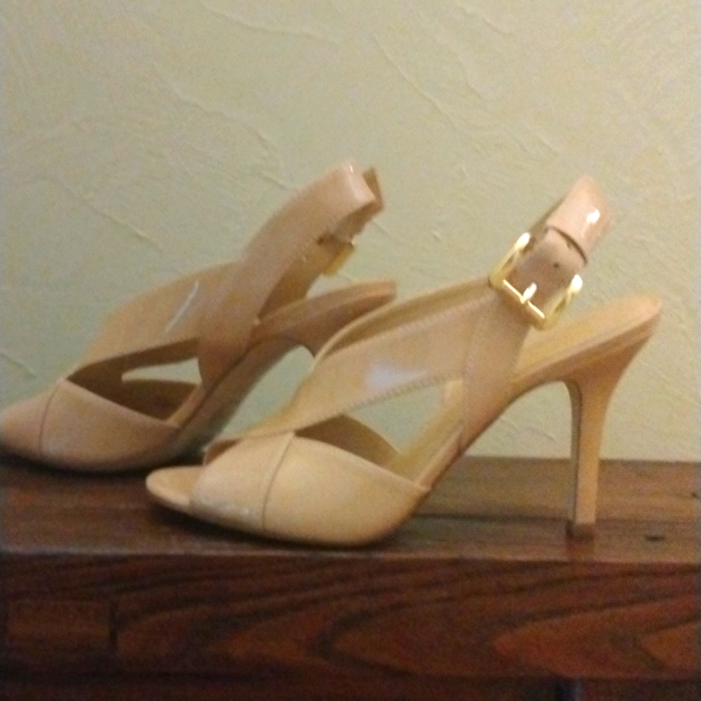 Michael Kors criss cross buckle sling back heels